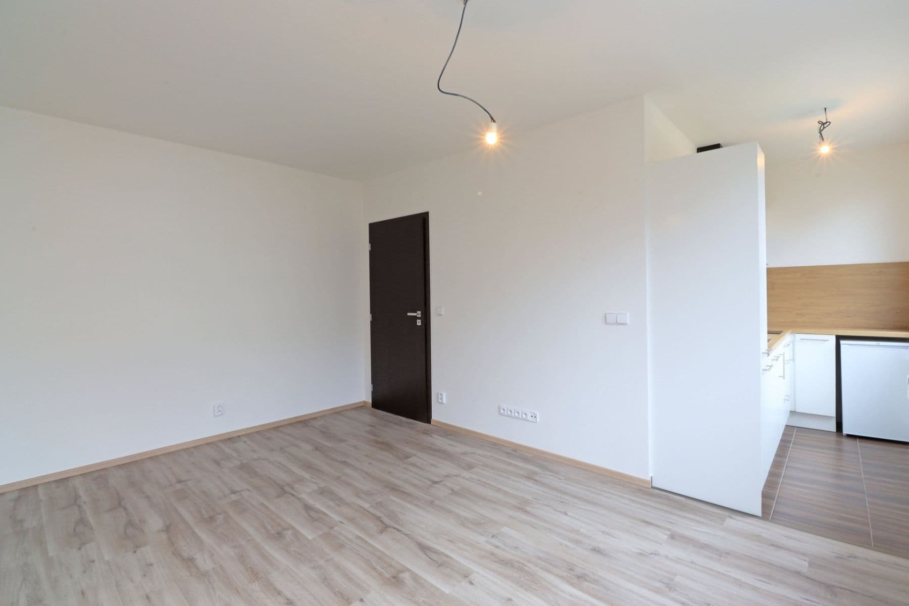 Studio flat to rent, 27 m², Ostravská, Kladno, Středočeský Region Studio flat to rent, 27 m², Ostravská, Kladno, Středočeský Region