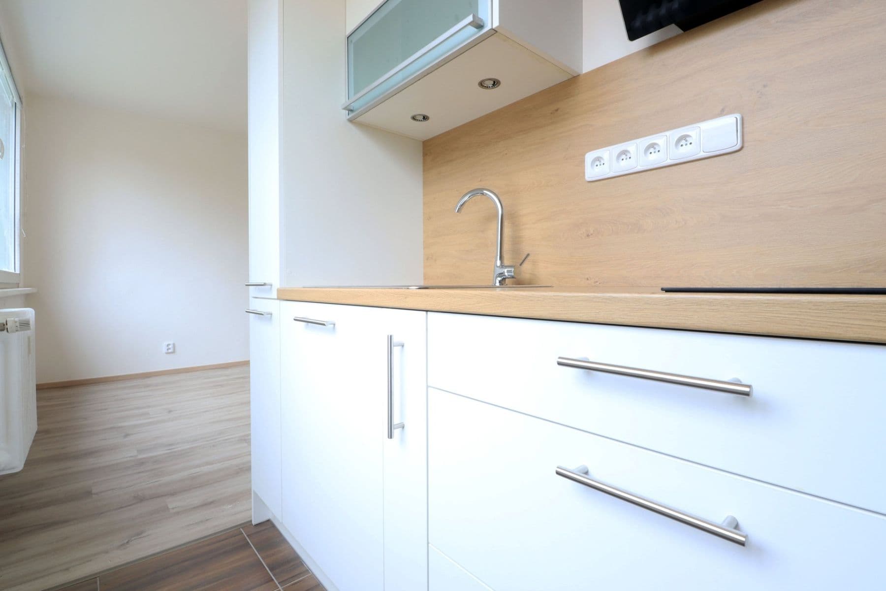 Studio flat to rent, 27 m², Ostravská, Kladno, Středočeský Region Studio flat to rent, 27 m², Ostravská, Kladno, Středočeský Region