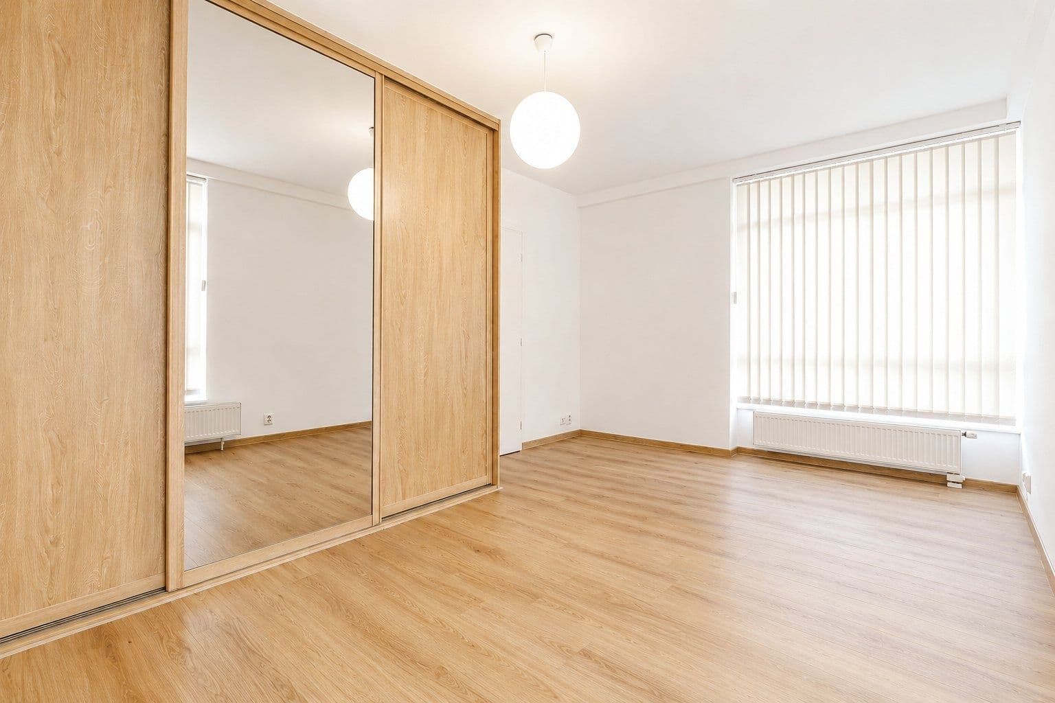 1 bedroom with open-plan kitchen flat to rent, 56 m², Vinohradská, Prague, Prague 1 bedroom with open-plan kitchen flat to rent, 56 m², Vinohradská, Prague, Prague