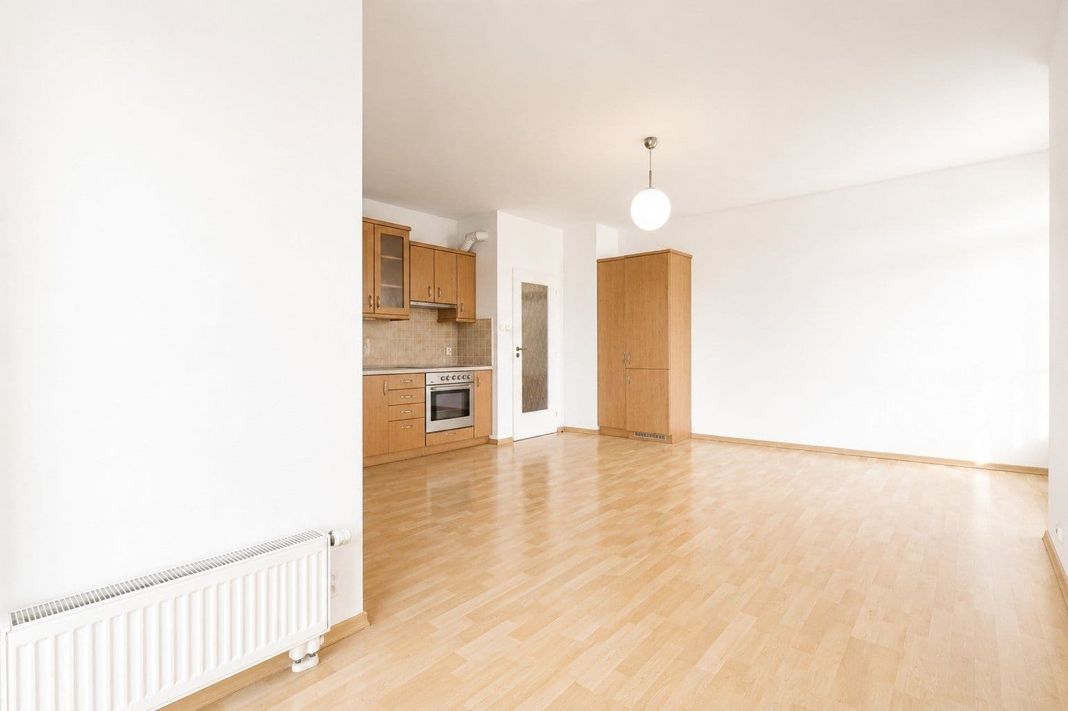 1 bedroom with open-plan kitchen flat to rent, 56 m², Vinohradská, Prague, Prague 1 bedroom with open-plan kitchen flat to rent, 56 m², Vinohradská, Prague, Prague