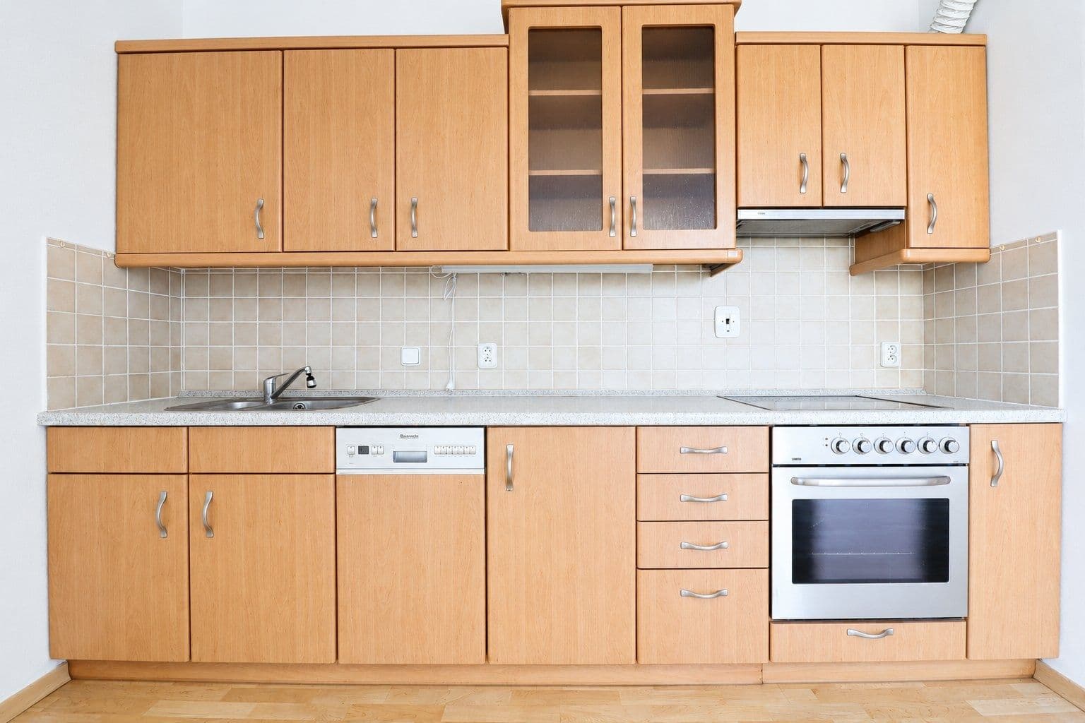 1 bedroom with open-plan kitchen flat to rent, 56 m², Vinohradská, Prague, Prague 1 bedroom with open-plan kitchen flat to rent, 56 m², Vinohradská, Prague, Prague