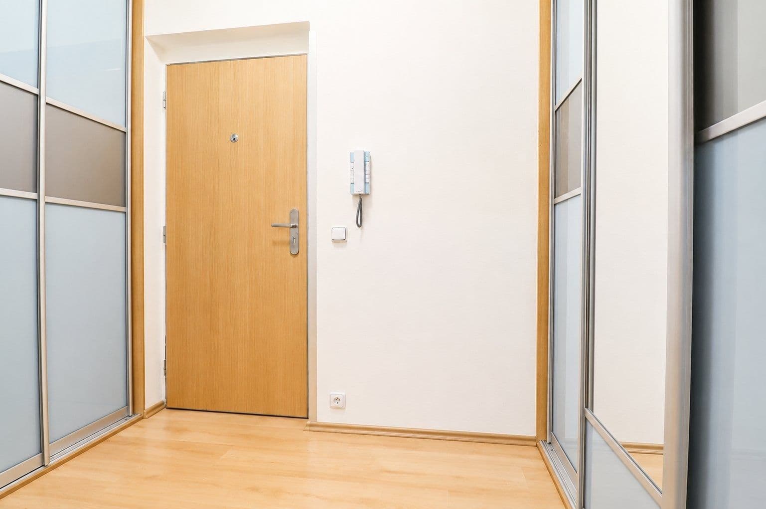 1 bedroom with open-plan kitchen flat to rent, 43 m², Vladycká, Prague, Prague 1 bedroom with open-plan kitchen flat to rent, 43 m², Vladycká, Prague, Prague