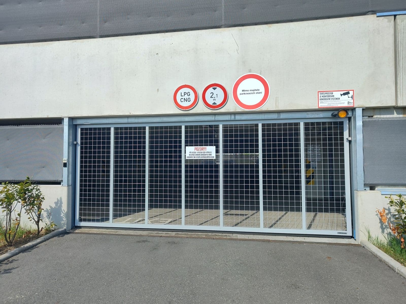 garage to rent, 17 m², Bryksova, Prague, Prague garage to rent, 17 m², Bryksova, Prague, Prague