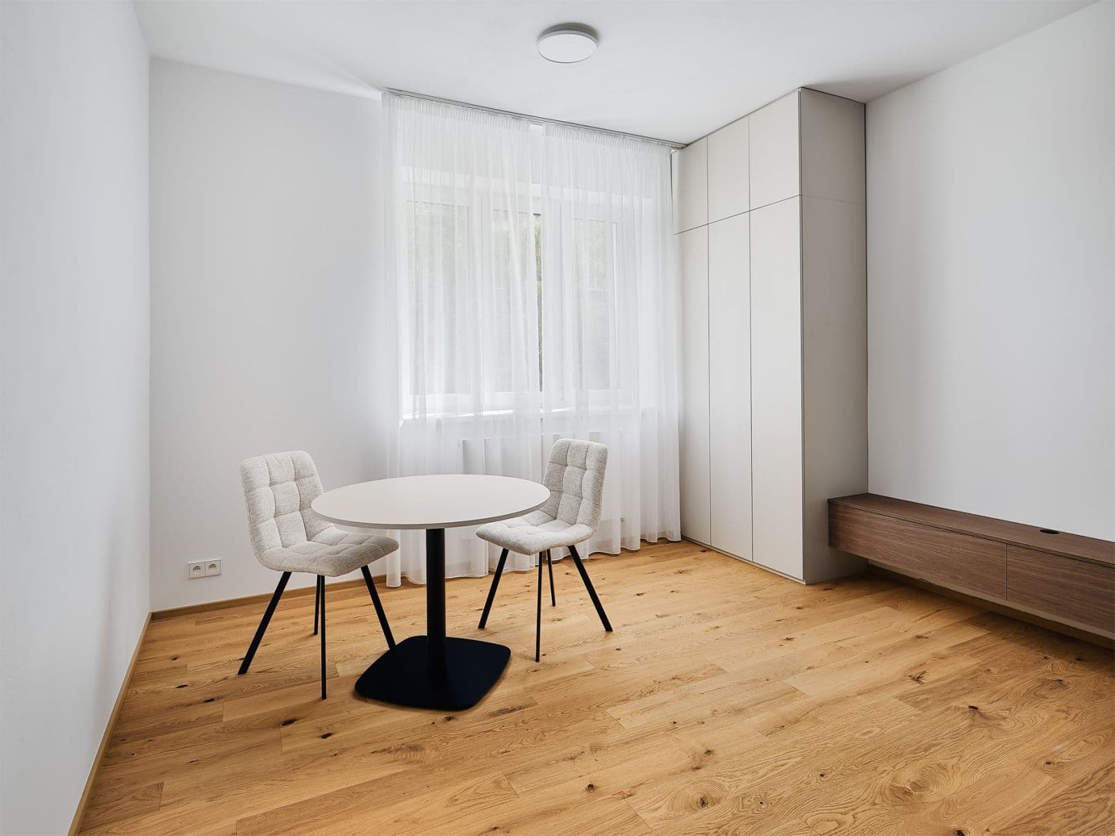 Studio flat to rent, 30 m², Pod Drinopolem, Prague, Prague Studio flat to rent, 30 m², Pod Drinopolem, Prague, Prague