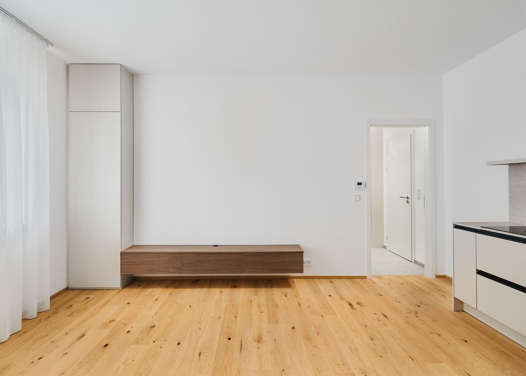1 bedroom with open-plan kitchen flat to rent, 50 m², Pod Drinopolem, Prague, Prague 1 bedroom with open-plan kitchen flat to rent, 50 m², Pod Drinopolem, Prague, Prague