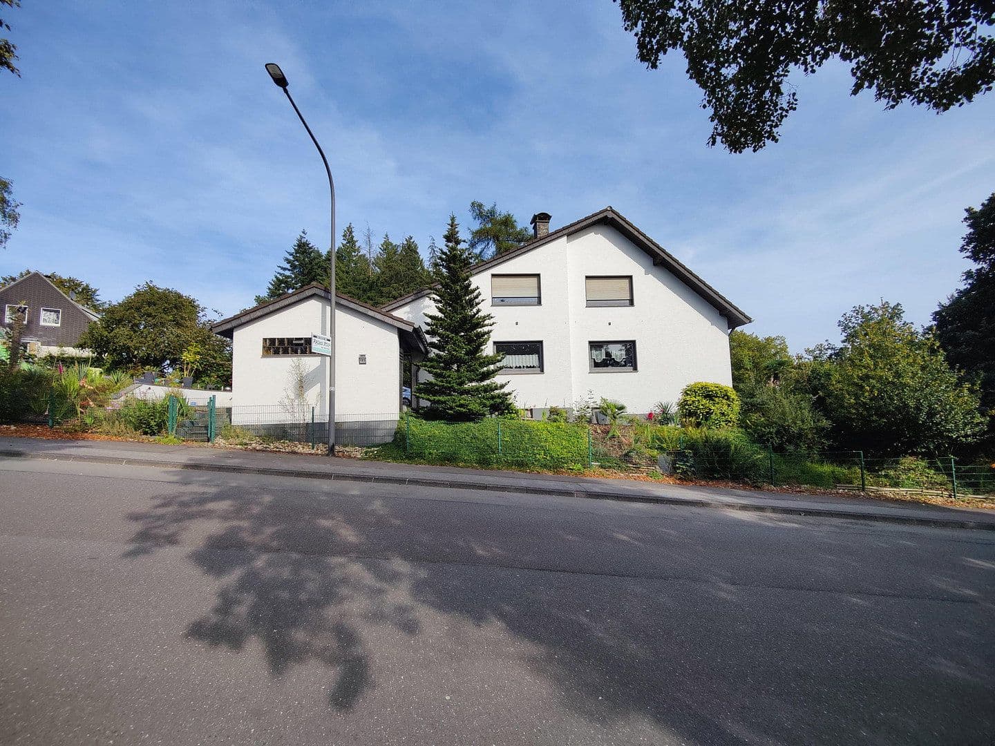 house for sale, 328 m², Remscheid, North Rhine-Westphalia house for sale, 328 m², Remscheid, North Rhine-Westphalia