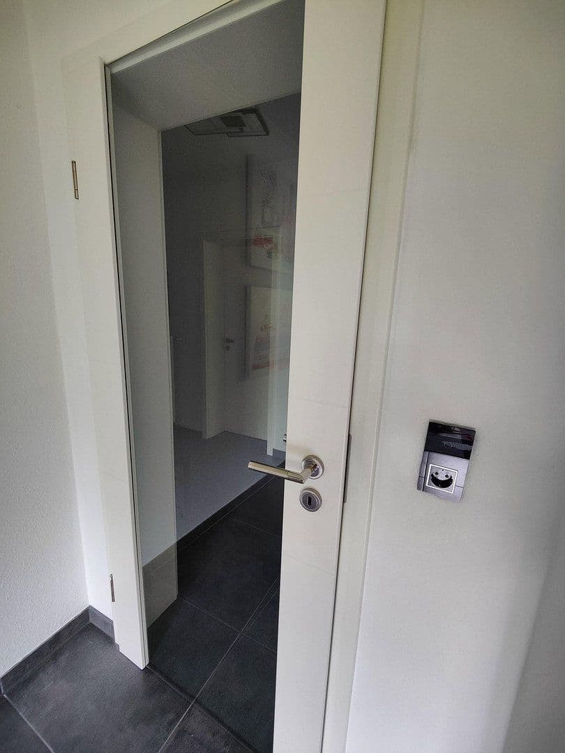 house for sale, 328 m², Remscheid, North Rhine-Westphalia house for sale, 328 m², Remscheid, North Rhine-Westphalia