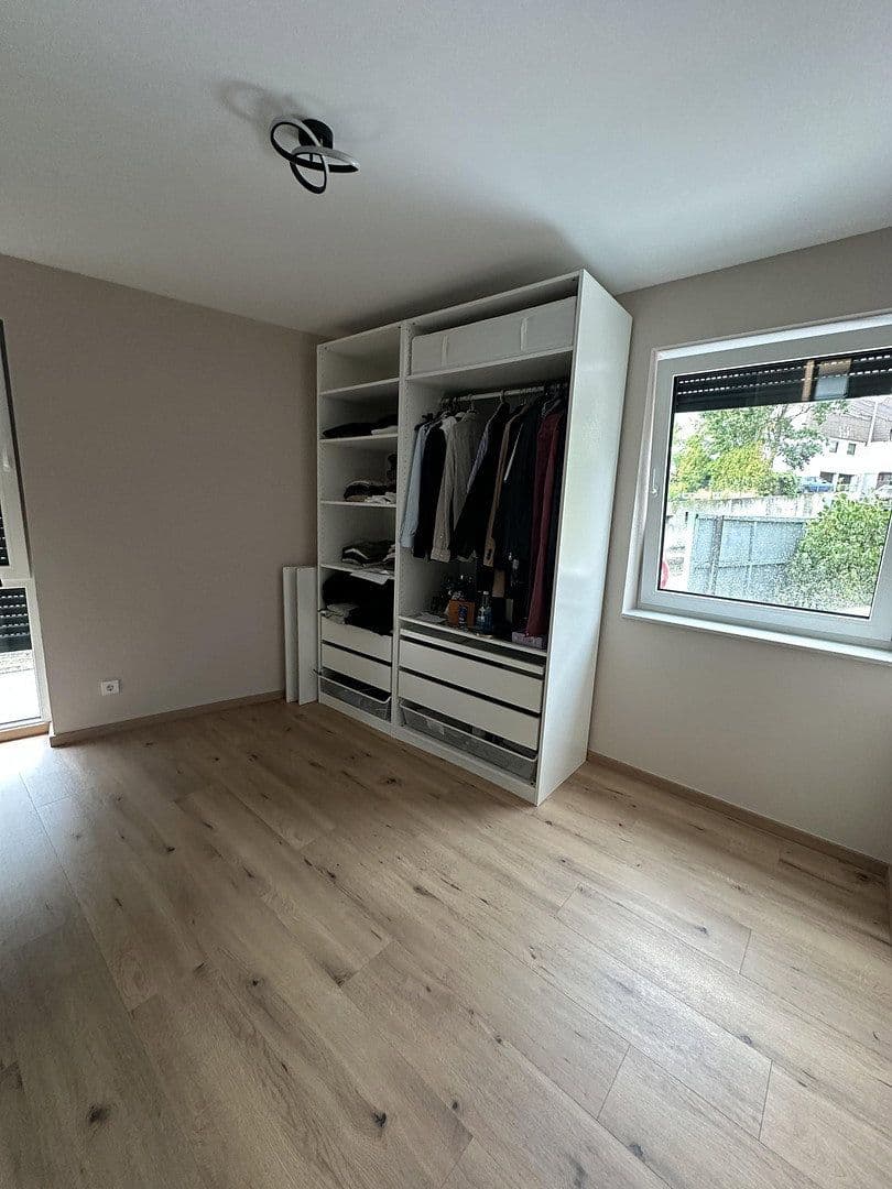 3 bedroom with open-plan kitchen flat to rent, 106 m², Feuerbacher Straße 20, Leonberg, Baden-Württemberg 3 bedroom with open-plan kitchen flat to rent, 106 m², Feuerbacher Straße 20, Leonberg, Baden-Württemberg