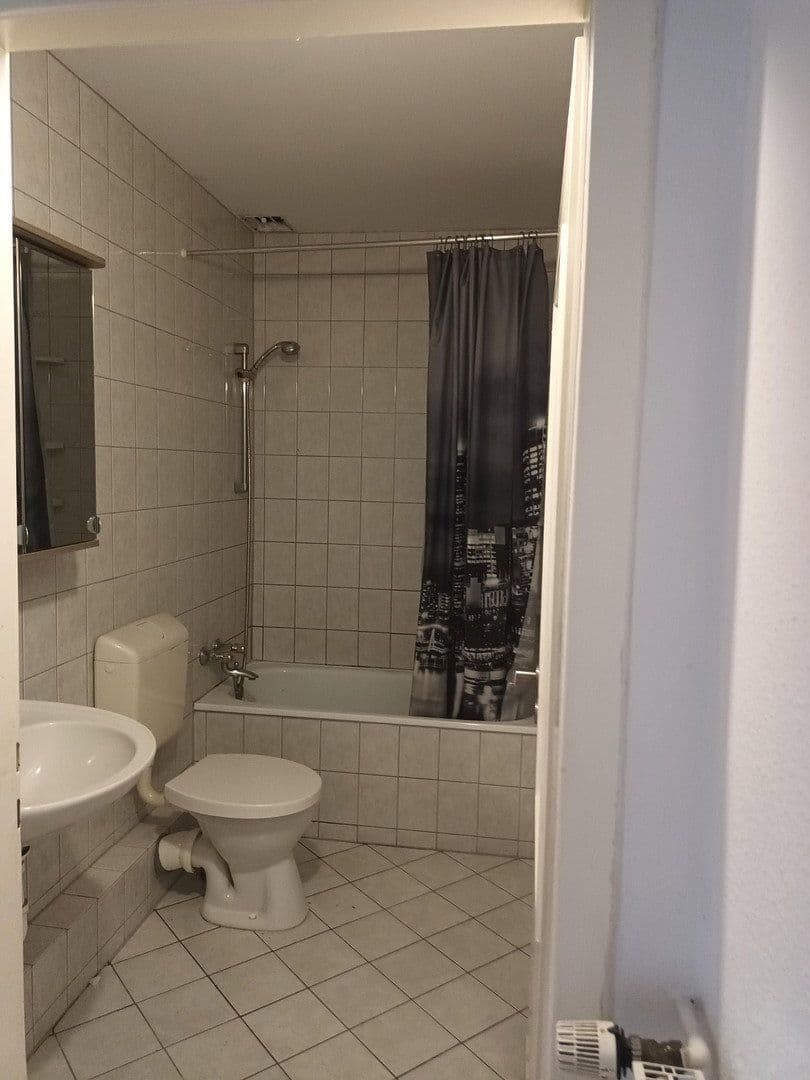 1 bedroom with open-plan kitchen flat to rent, 70 m², Herne, North Rhine-Westphalia 1 bedroom with open-plan kitchen flat to rent, 70 m², Herne, North Rhine-Westphalia