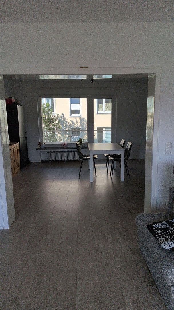 2 bedroom with open-plan kitchen flat to rent, 93 m², Moltkestraße 3, Hattingen, North Rhine-Westphalia 2 bedroom with open-plan kitchen flat to rent, 93 m², Moltkestraße 3, Hattingen, North Rhine-Westphalia