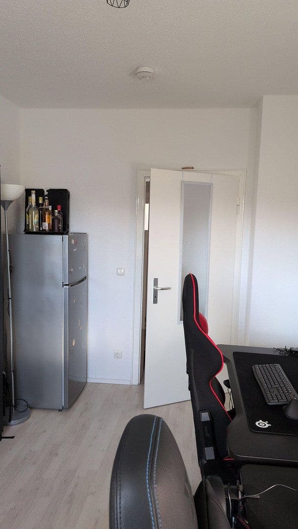 2 bedroom with open-plan kitchen flat to rent, 93 m², Moltkestraße 3, Hattingen, North Rhine-Westphalia 2 bedroom with open-plan kitchen flat to rent, 93 m², Moltkestraße 3, Hattingen, North Rhine-Westphalia