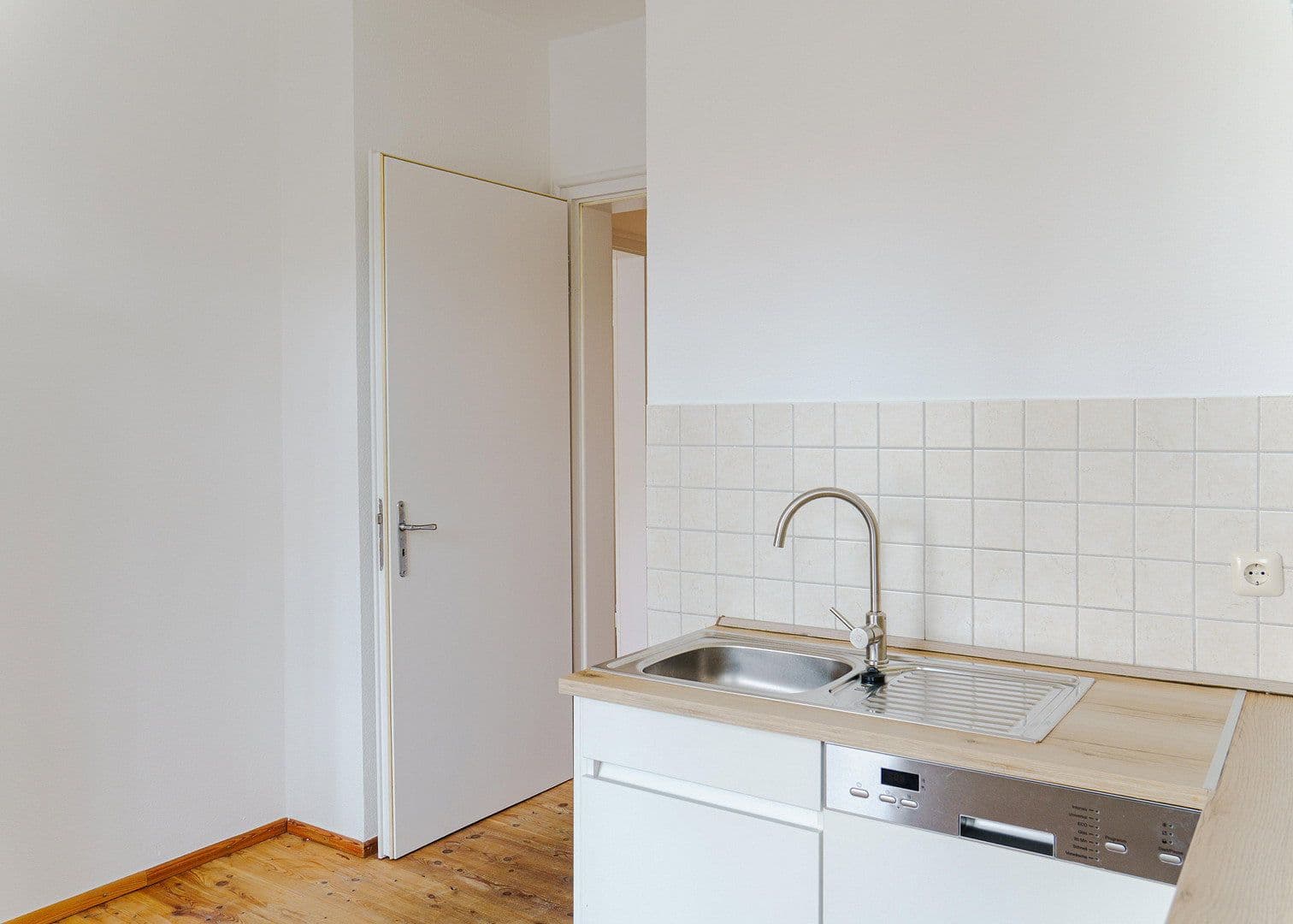 3 bedroom flat to rent, 77 m², Vogelmauer 45, Augsburg, Bavaria 3 bedroom flat to rent, 77 m², Vogelmauer 45, Augsburg, Bavaria