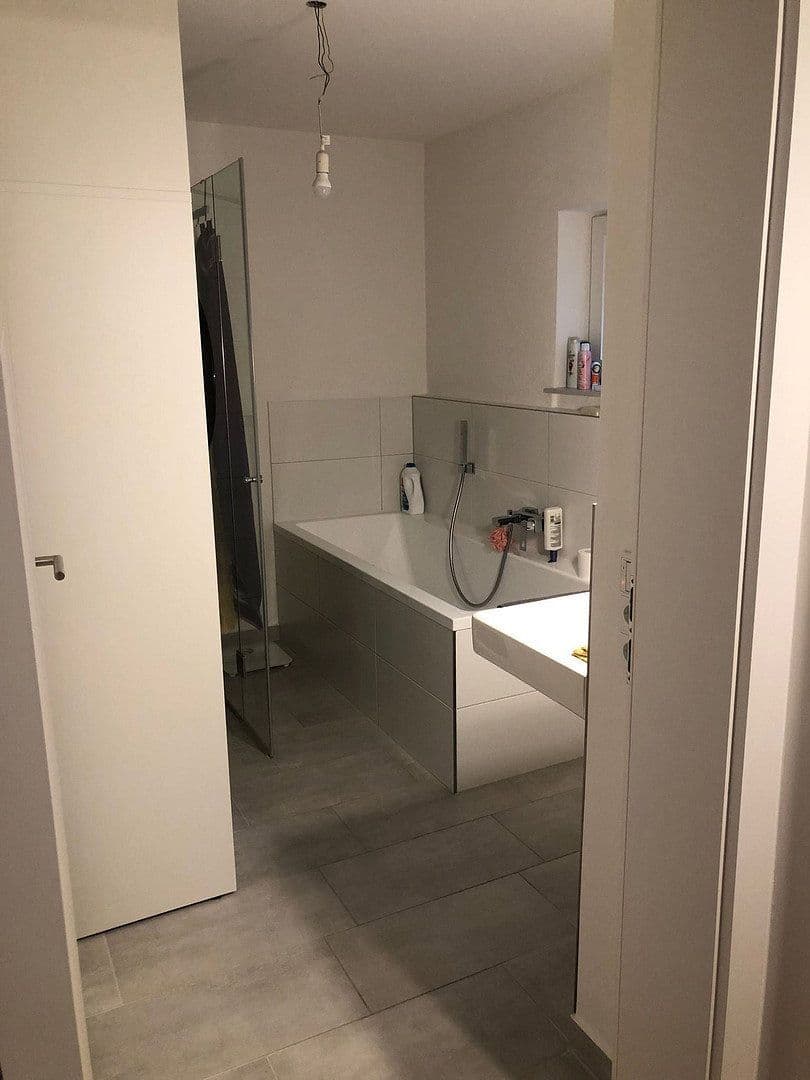 4 bedroom flat to rent, 113 m², Adelheidstr. 1b, Bad Heilbrunn, Bavaria 4 bedroom flat to rent, 113 m², Adelheidstr. 1b, Bad Heilbrunn, Bavaria