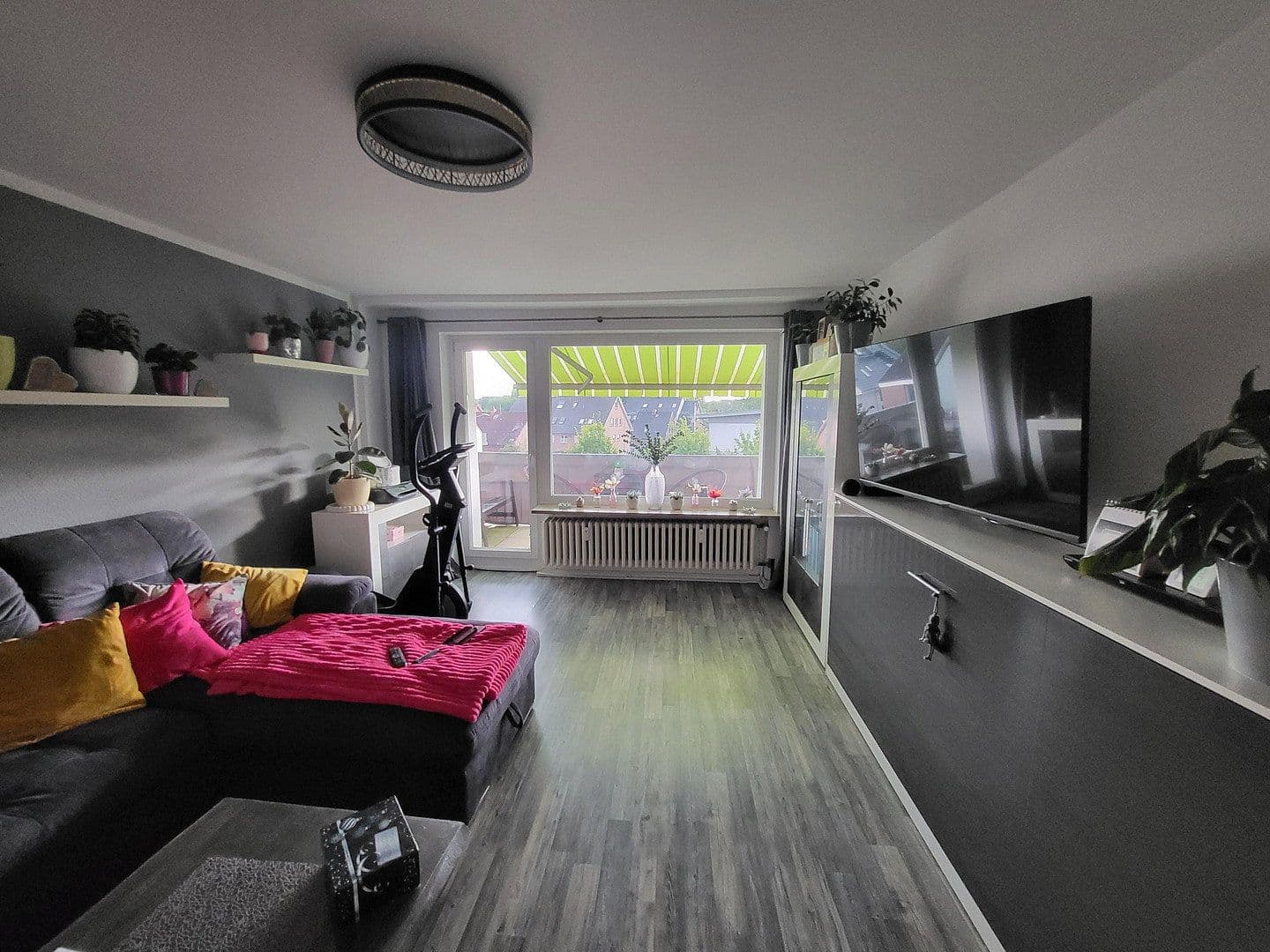 2 bedroom with open-plan kitchen flat to rent, 87 m², Pinneberger Straße 55, Wedel, Schleswig-Holstein 2 bedroom with open-plan kitchen flat to rent, 87 m², Pinneberger Straße 55, Wedel, Schleswig-Holstein