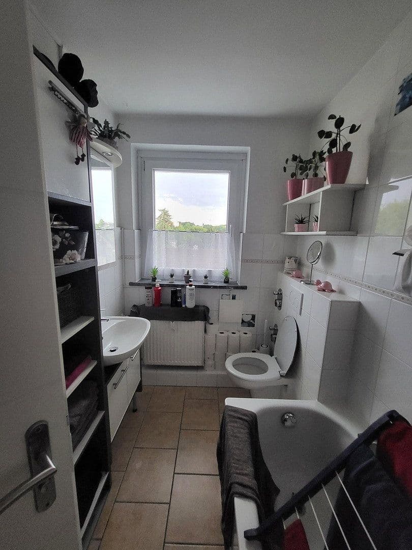 2 bedroom with open-plan kitchen flat to rent, 87 m², Pinneberger Straße 55, Wedel, Schleswig-Holstein 2 bedroom with open-plan kitchen flat to rent, 87 m², Pinneberger Straße 55, Wedel, Schleswig-Holstein