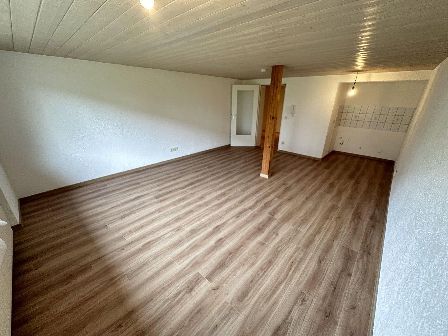 1 bedroom flat to rent, 42 m², Goethering 25, Grafing, Bavaria 1 bedroom flat to rent, 42 m², Goethering 25, Grafing, Bavaria