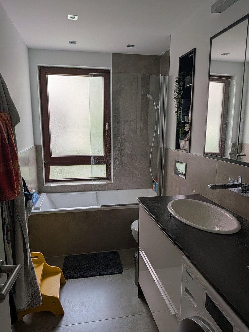 4 bedroom flat for sale, 100 m², Leydenallee 100, Berlin, Berlin 4 bedroom flat for sale, 100 m², Leydenallee 100, Berlin, Berlin