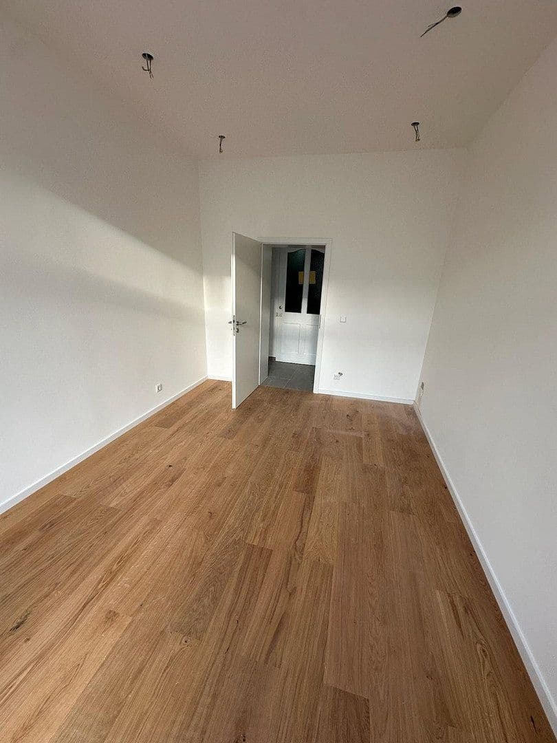 4 bedroom flat for sale, 69 m², Düsseldorf, North Rhine-Westphalia 4 bedroom flat for sale, 69 m², Düsseldorf, North Rhine-Westphalia