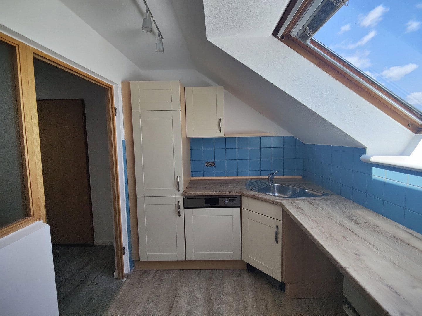 3 bedroom flat to rent, 67 m², Türkheim, Bavaria 3 bedroom flat to rent, 67 m², Türkheim, Bavaria