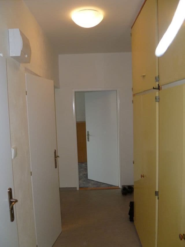 2 bedroom flat to rent, 52 m², Kapraďová, Prague, Prague 2 bedroom flat to rent, 52 m², Kapraďová, Prague, Prague