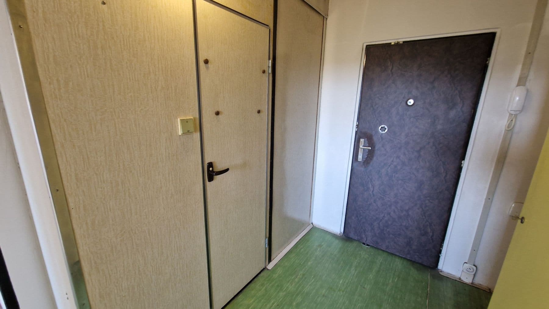 1 bedroom with open-plan kitchen flat for sale, 40 m², Novoborská, Prague, Prague 1 bedroom with open-plan kitchen flat for sale, 40 m², Novoborská, Prague, Prague