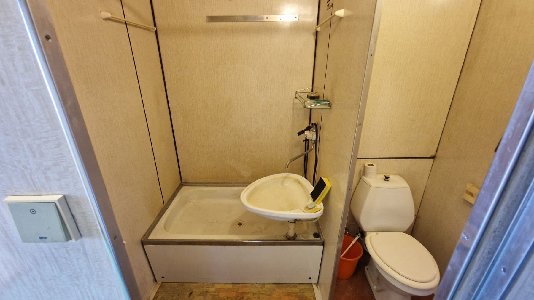 1 bedroom with open-plan kitchen flat for sale, 40 m², Novoborská, Prague, Prague 1 bedroom with open-plan kitchen flat for sale, 40 m², Novoborská, Prague, Prague