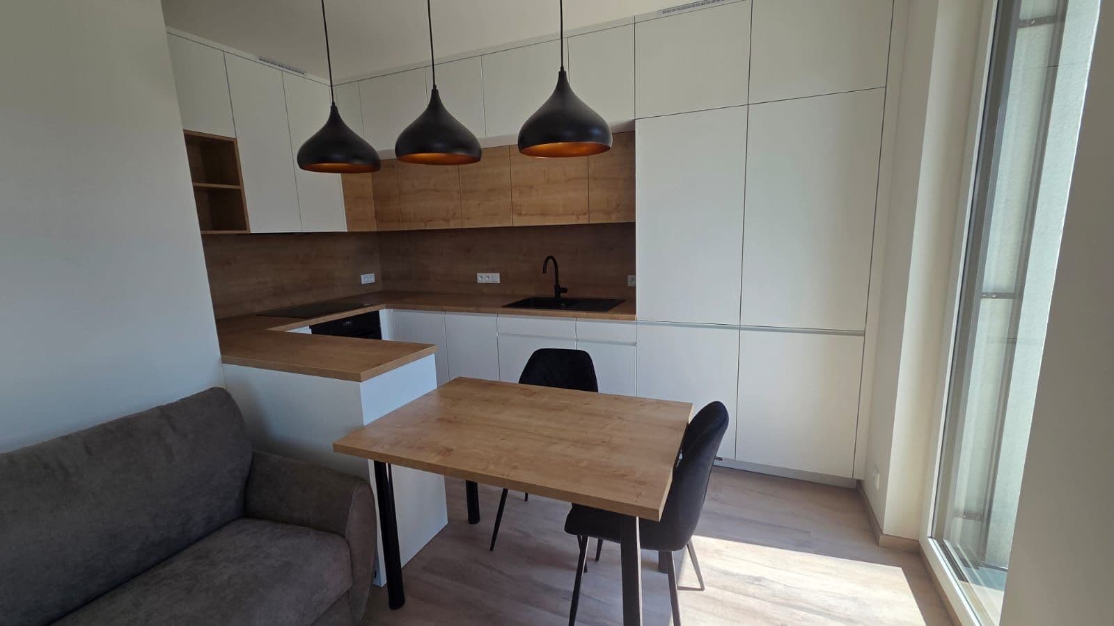 Studio flat to rent, 39 m², Kolmanova, Prague, Prague Studio flat to rent, 39 m², Kolmanova, Prague, Prague
