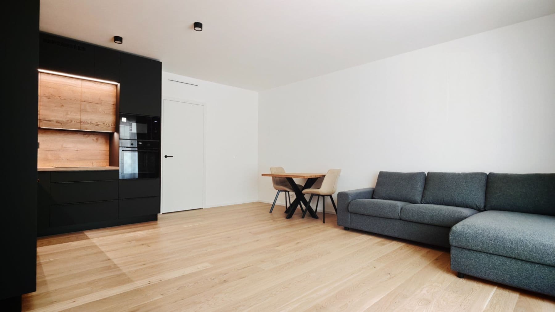 1 bedroom with open-plan kitchen flat to rent, 60 m², Hábova, Prague, Prague 1 bedroom with open-plan kitchen flat to rent, 60 m², Hábova, Prague, Prague