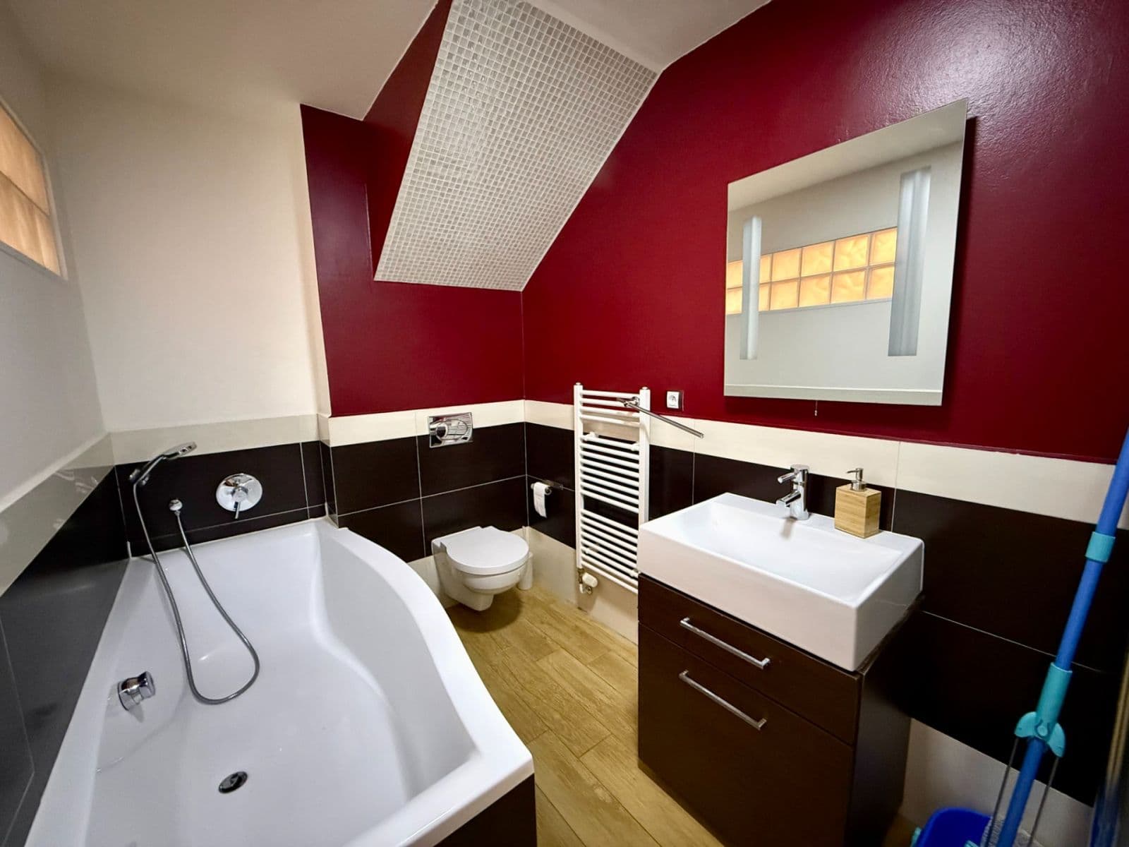 1 bedroom with open-plan kitchen flat to rent, 62 m², Bořivojova, Prague, Prague 1 bedroom with open-plan kitchen flat to rent, 62 m², Bořivojova, Prague, Prague