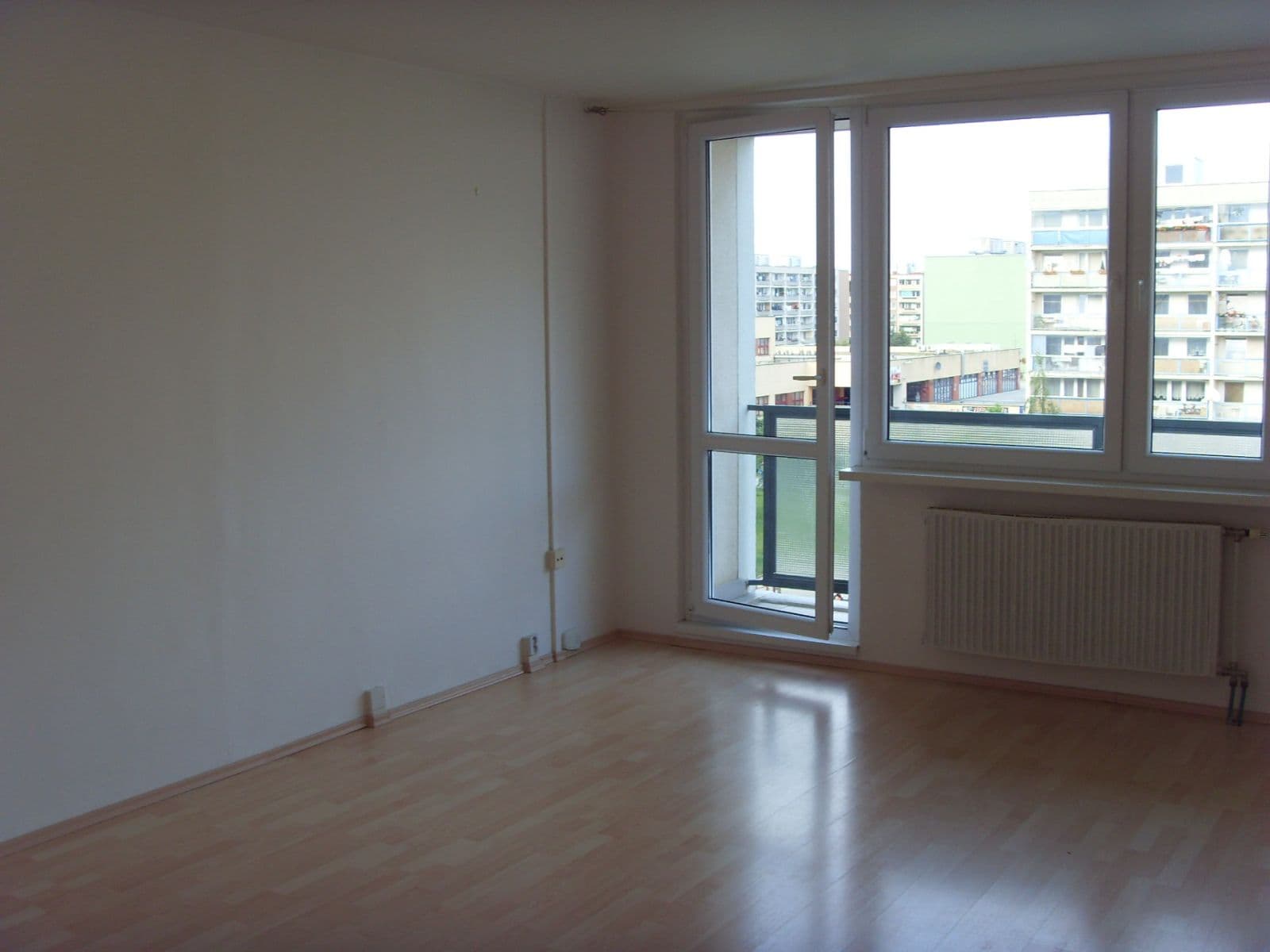 2 bedroom with open-plan kitchen flat to rent, 73 m², Pavrovského, Prague, Prague 2 bedroom with open-plan kitchen flat to rent, 73 m², Pavrovského, Prague, Prague
