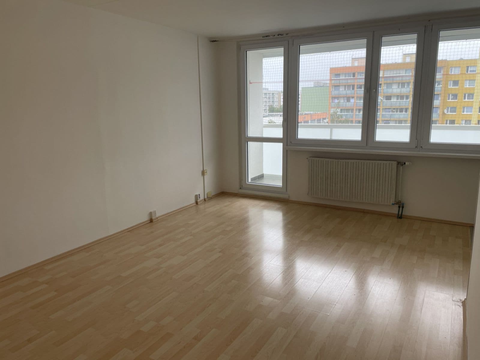 2 bedroom with open-plan kitchen flat to rent, 73 m², Pavrovského, Prague, Prague 2 bedroom with open-plan kitchen flat to rent, 73 m², Pavrovského, Prague, Prague