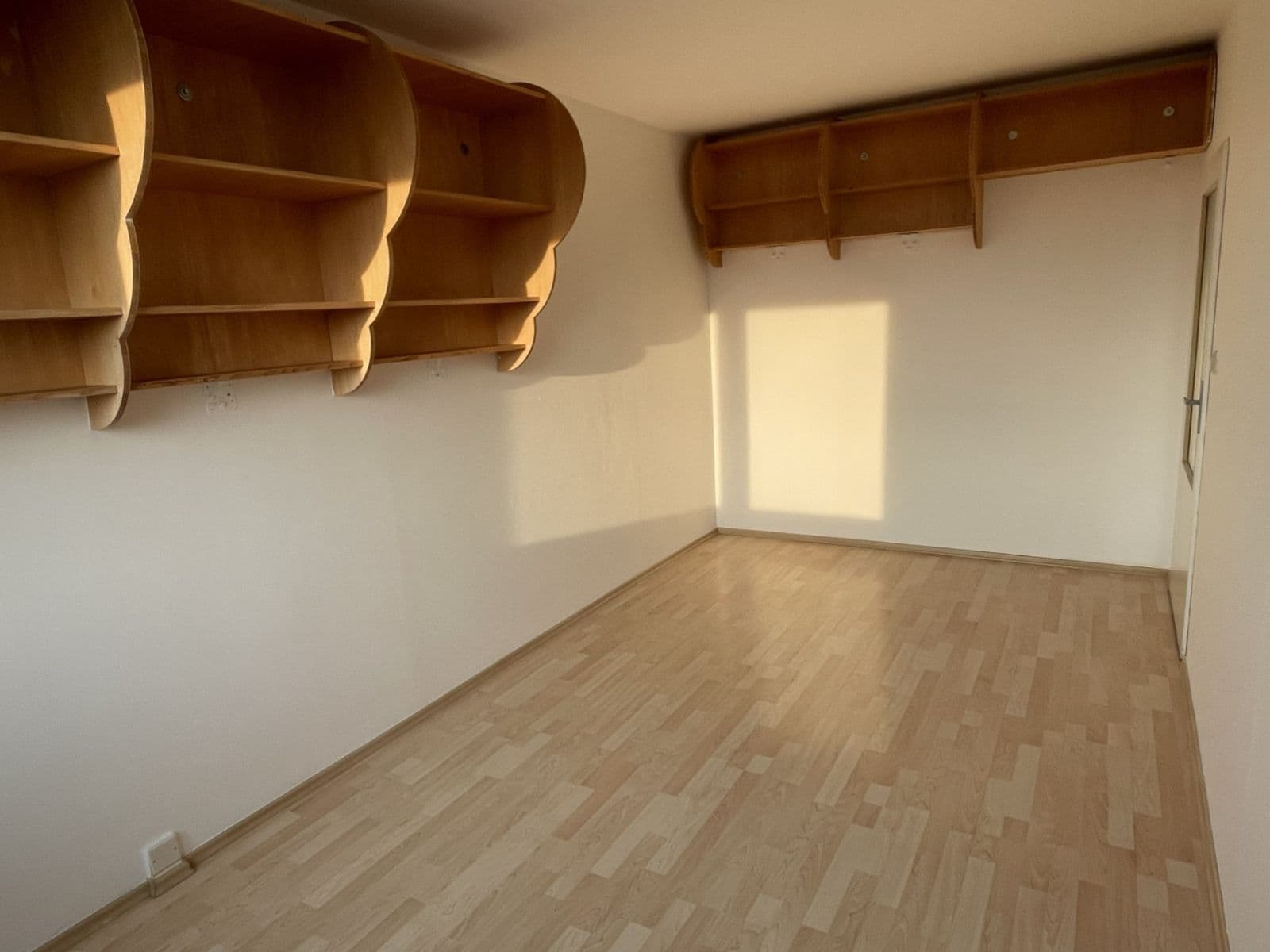 2 bedroom with open-plan kitchen flat to rent, 73 m², Pavrovského, Prague, Prague 2 bedroom with open-plan kitchen flat to rent, 73 m², Pavrovského, Prague, Prague