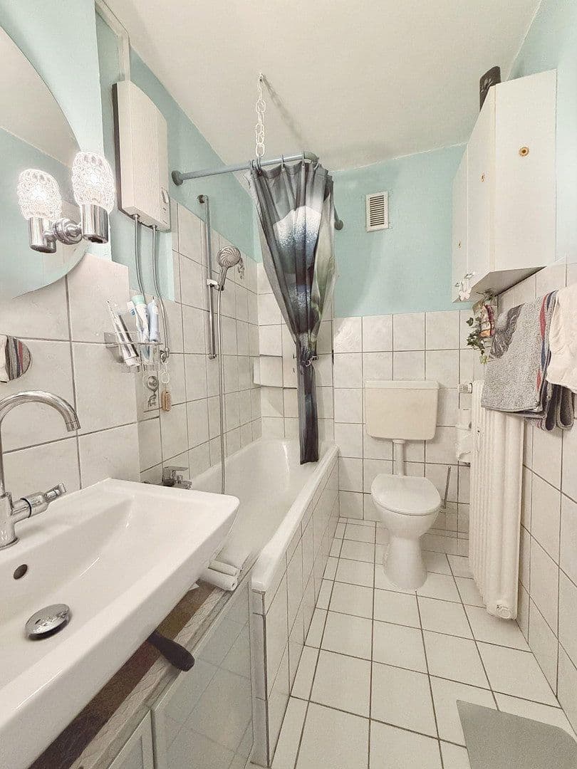 3 bedroom flat to rent, 67 m², Friemannplatz 1, Bochum, North Rhine-Westphalia 3 bedroom flat to rent, 67 m², Friemannplatz 1, Bochum, North Rhine-Westphalia