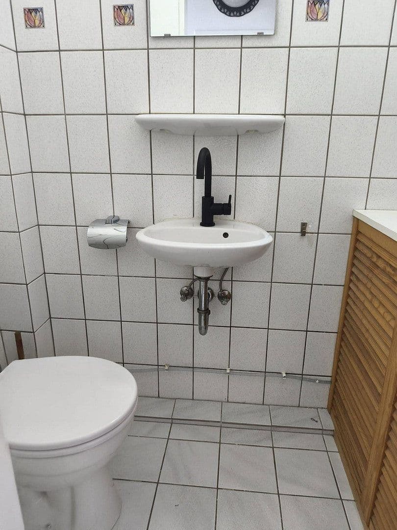 4 bedroom flat to rent, 98 m², Henschelstrasse 3, Wilhelmshaven, Lower Saxony 4 bedroom flat to rent, 98 m², Henschelstrasse 3, Wilhelmshaven, Lower Saxony