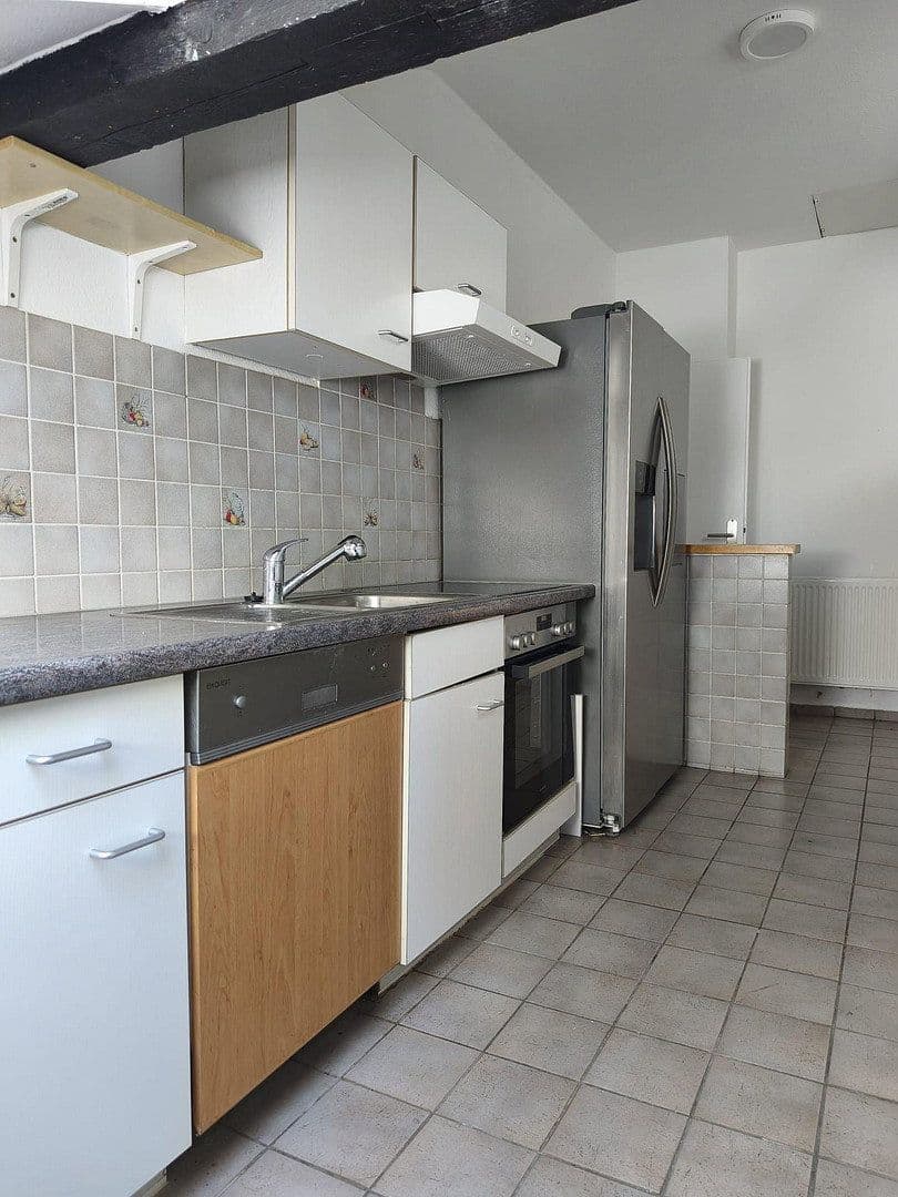 4 bedroom flat to rent, 98 m², Henschelstrasse 3, Wilhelmshaven, Lower Saxony 4 bedroom flat to rent, 98 m², Henschelstrasse 3, Wilhelmshaven, Lower Saxony
