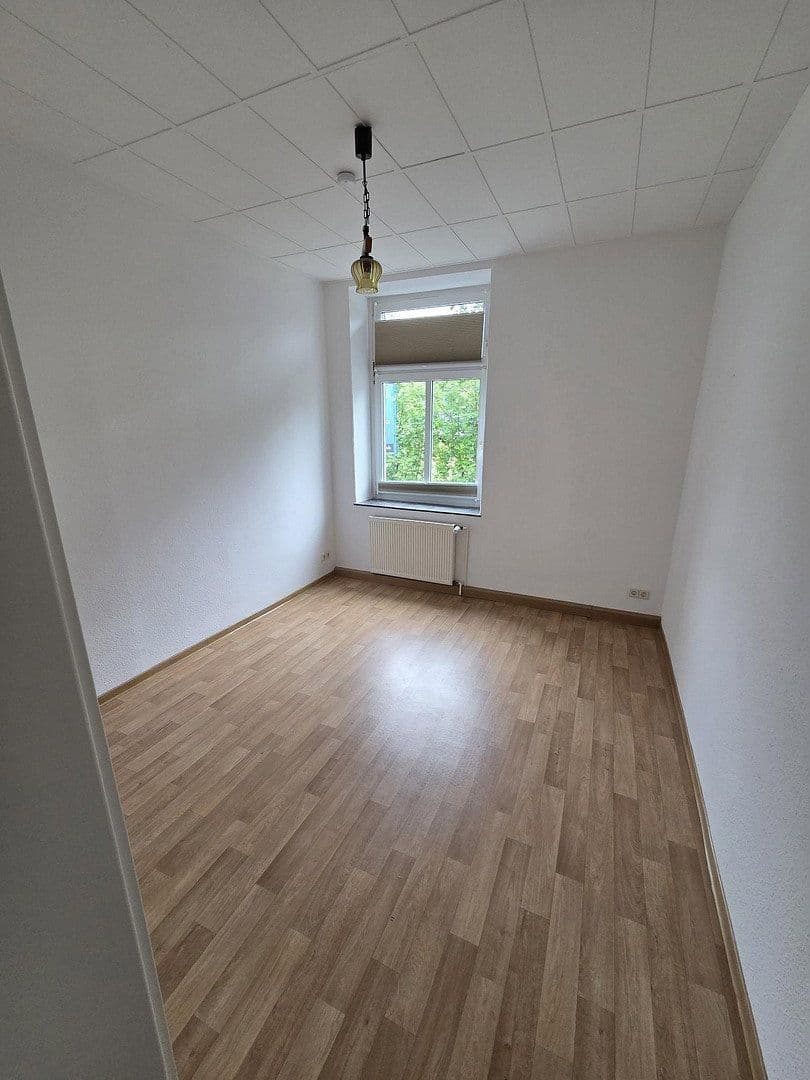 2 bedroom with open-plan kitchen flat to rent, 112 m², Zeitz, Saxony-Anhalt 2 bedroom with open-plan kitchen flat to rent, 112 m², Zeitz, Saxony-Anhalt