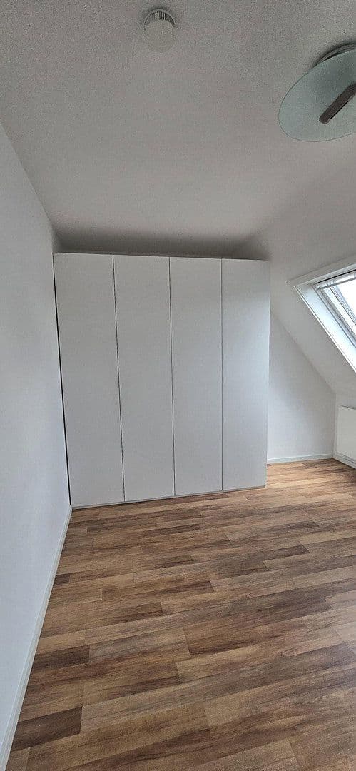 3 bedroom flat to rent, 52 m², Stuttgart, Baden-Württemberg 3 bedroom flat to rent, 52 m², Stuttgart, Baden-Württemberg