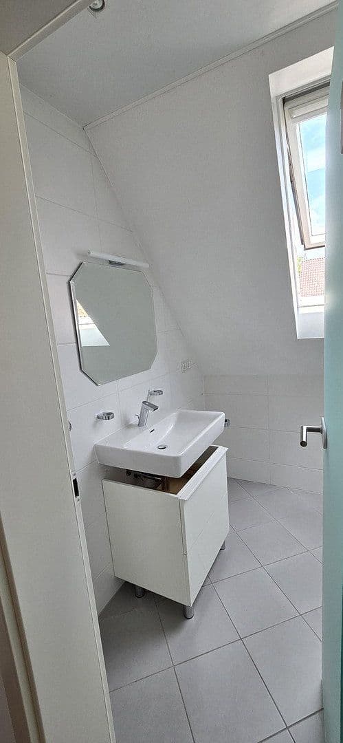 3 bedroom flat to rent, 52 m², Stuttgart, Baden-Württemberg 3 bedroom flat to rent, 52 m², Stuttgart, Baden-Württemberg