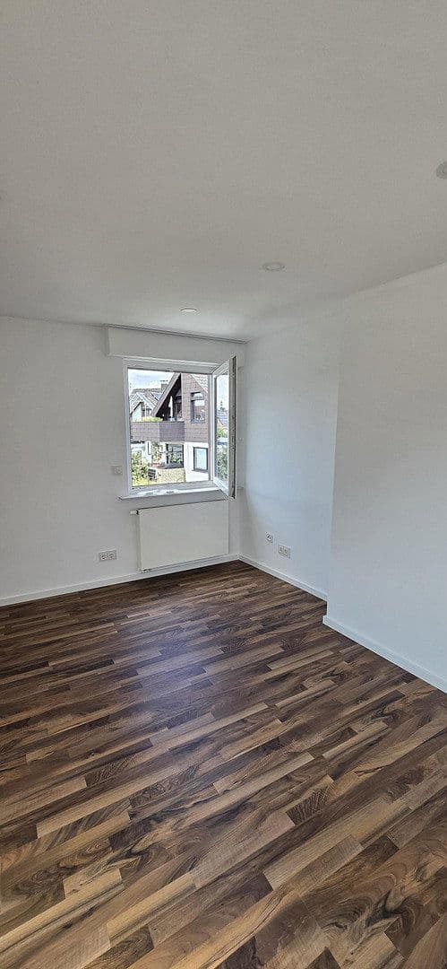 3 bedroom flat to rent, 52 m², Stuttgart, Baden-Württemberg 3 bedroom flat to rent, 52 m², Stuttgart, Baden-Württemberg