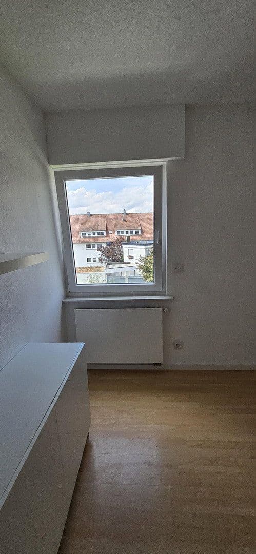 3 bedroom flat to rent, 52 m², Stuttgart, Baden-Württemberg 3 bedroom flat to rent, 52 m², Stuttgart, Baden-Württemberg