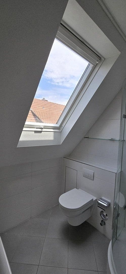3 bedroom flat to rent, 52 m², Stuttgart, Baden-Württemberg 3 bedroom flat to rent, 52 m², Stuttgart, Baden-Württemberg