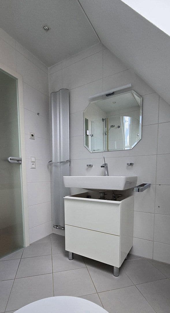 3 bedroom flat to rent, 52 m², Stuttgart, Baden-Württemberg 3 bedroom flat to rent, 52 m², Stuttgart, Baden-Württemberg
