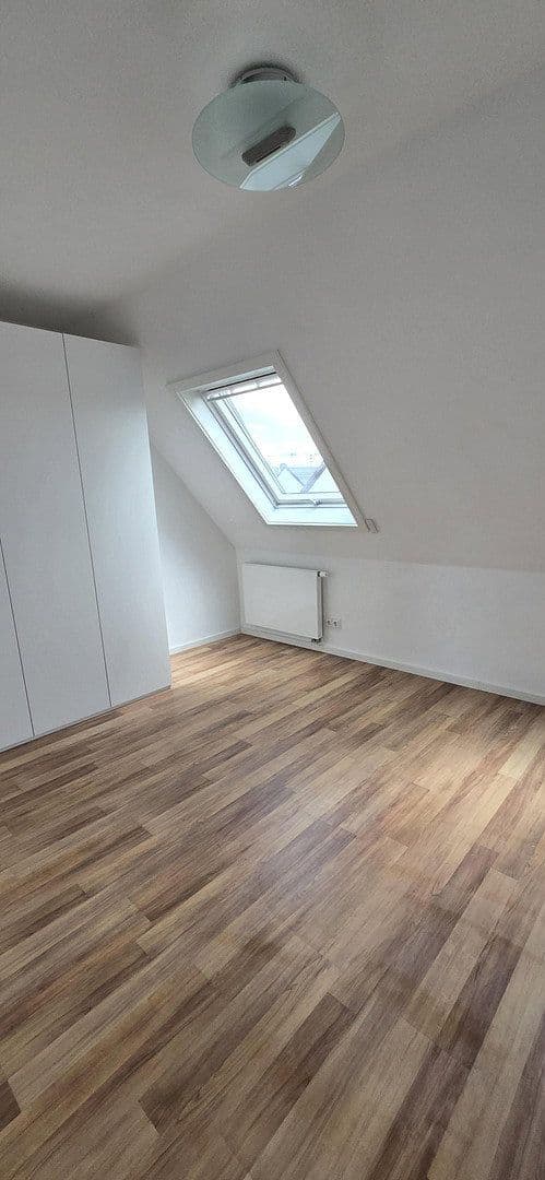 3 bedroom flat to rent, 52 m², Stuttgart, Baden-Württemberg 3 bedroom flat to rent, 52 m², Stuttgart, Baden-Württemberg
