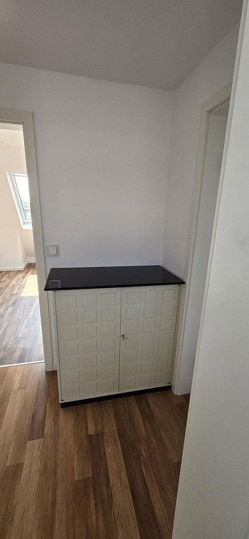 3 bedroom flat to rent, 52 m², Stuttgart, Baden-Württemberg 3 bedroom flat to rent, 52 m², Stuttgart, Baden-Württemberg