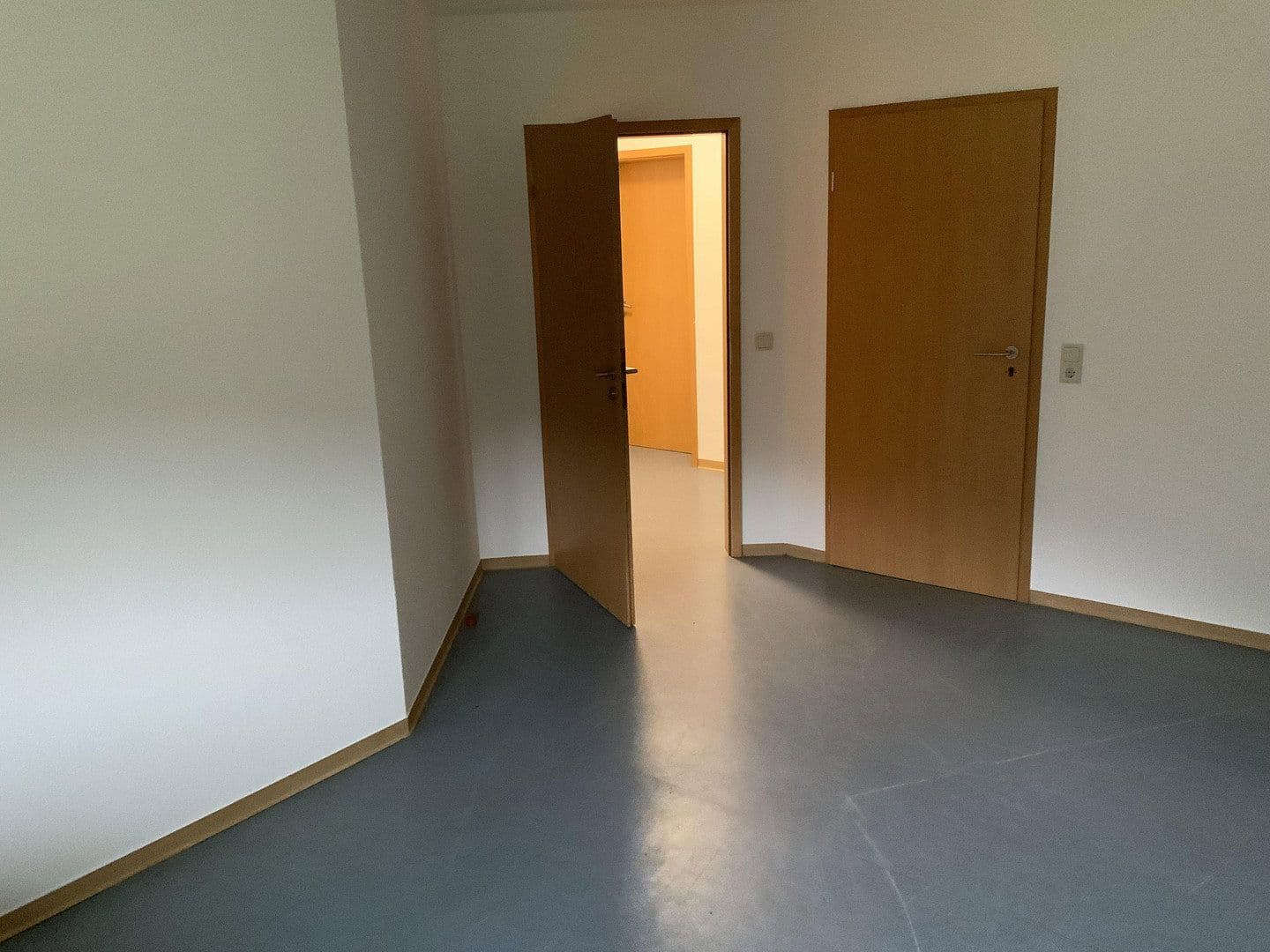 house to rent, 454 m², Oberweiler-Tiefenbach, Rhineland-Palatinate house to rent, 454 m², Oberweiler-Tiefenbach, Rhineland-Palatinate
