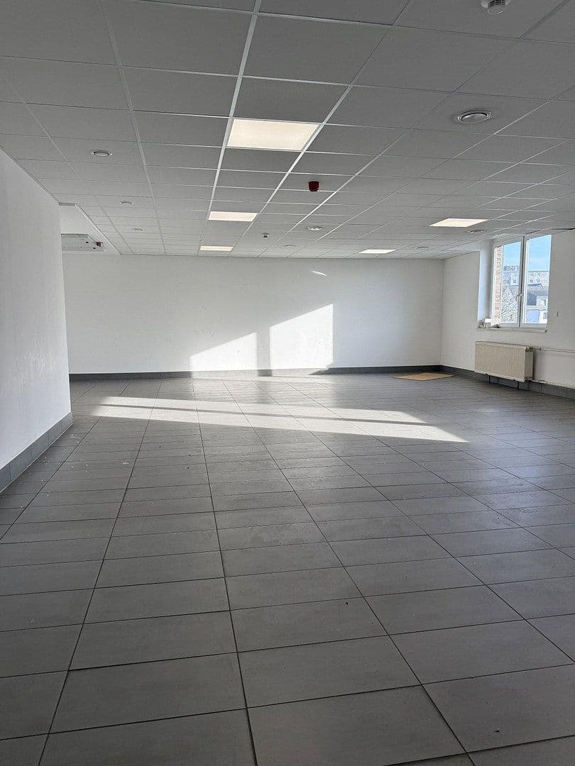 non-residential property to rent, 2,170 m², Magdeburgerstrasse 37, Gelsenkirchen, North Rhine-Westphalia non-residential property to rent, 2,170 m², Magdeburgerstrasse 37, Gelsenkirchen, North Rhine-Westphalia
