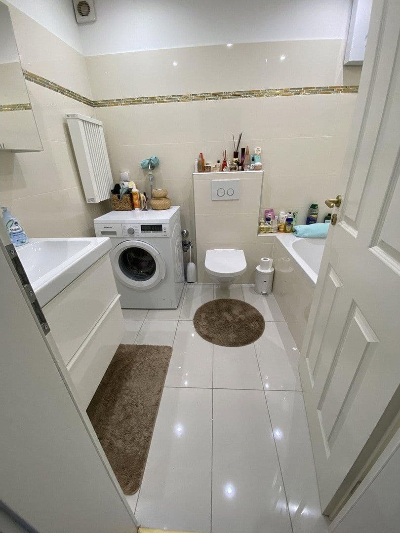 2 bedroom flat to rent, 74 m², Nesselroder str 4-6, Bonn, North Rhine-Westphalia 2 bedroom flat to rent, 74 m², Nesselroder str 4-6, Bonn, North Rhine-Westphalia