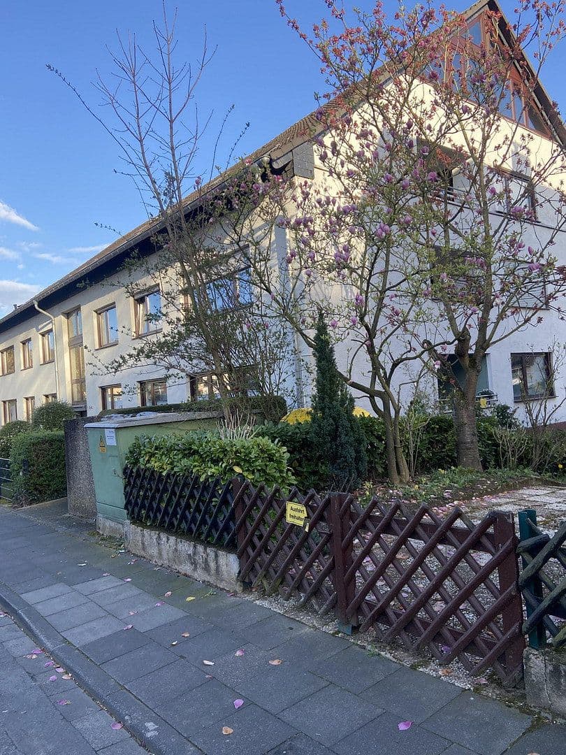 2 bedroom flat to rent, 74 m², Nesselroder str 4-6, Bonn, North Rhine-Westphalia 2 bedroom flat to rent, 74 m², Nesselroder str 4-6, Bonn, North Rhine-Westphalia
