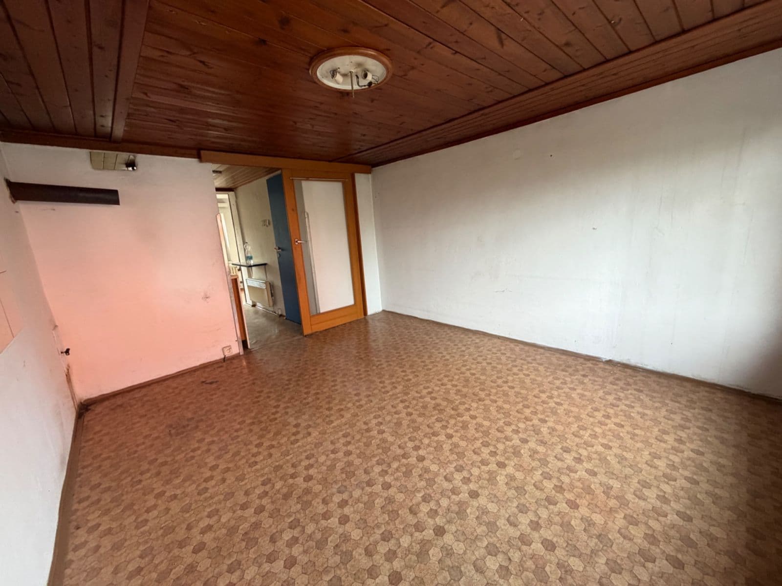 non-residential property to rent, 78 m², U Hřiště, Žabčice, Jihomoravský Region non-residential property to rent, 78 m², U Hřiště, Žabčice, Jihomoravský Region
