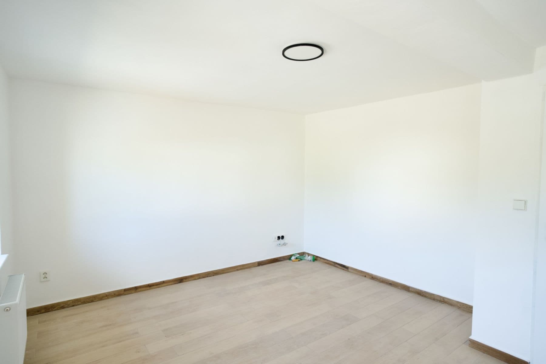1 bedroom with open-plan kitchen flat to rent, 42 m², Jiráskova, Hostivice, Středočeský Region 1 bedroom with open-plan kitchen flat to rent, 42 m², Jiráskova, Hostivice, Středočeský Region